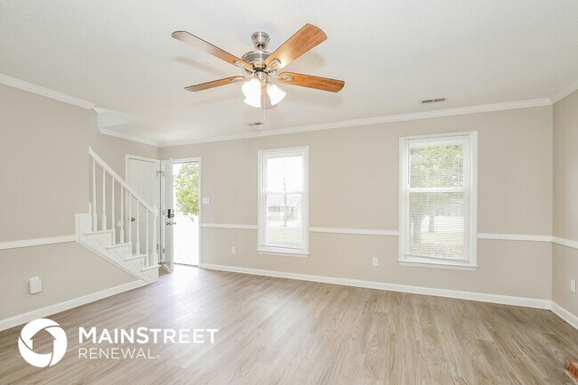 Foto del edificio - 2436 Dewberry Farm Ln