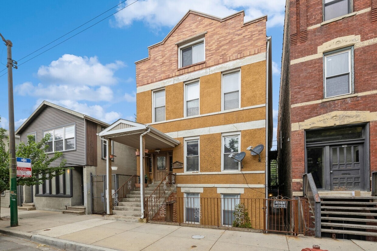 Foto principal - 724 W 18th St