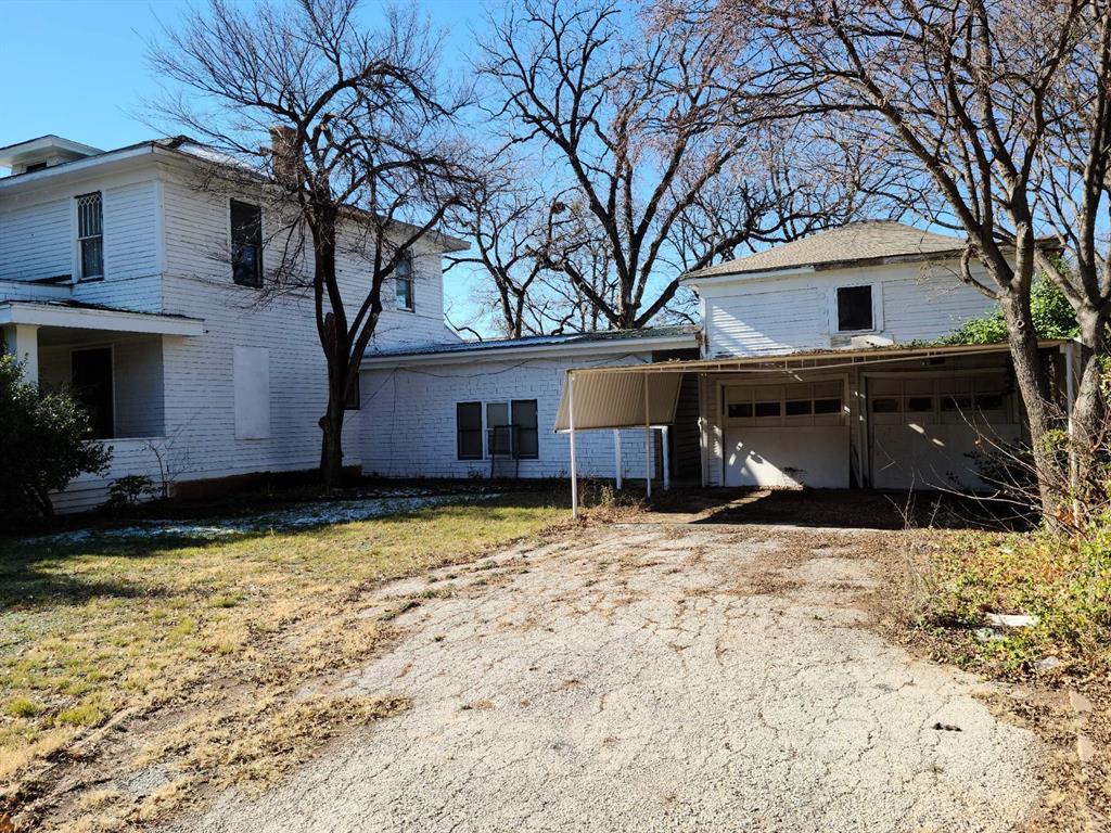 Primary Photo - 210 Clinton St