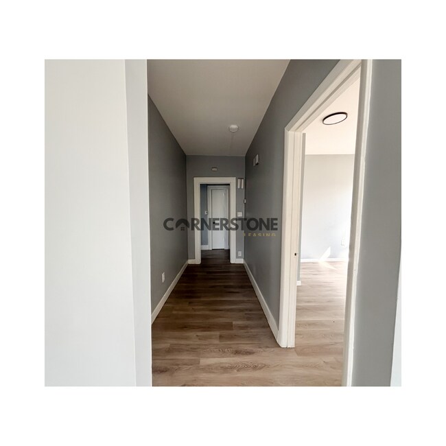 Foto del edificio - 16 Crescent Ave