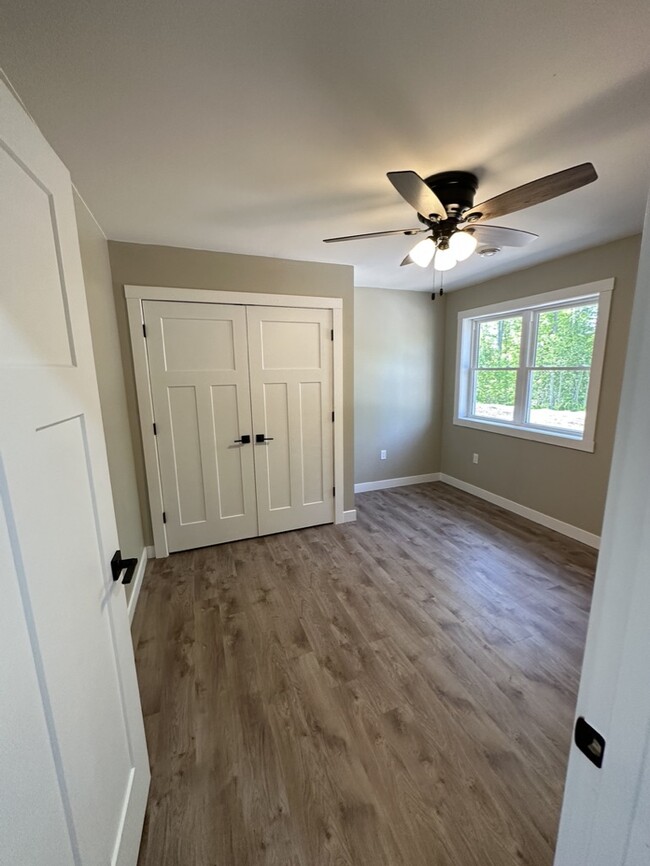 Bedroom - Island Glen Apartments