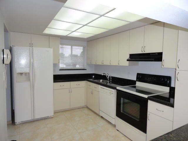 Foto del edificio - 3212 Strawflower Way