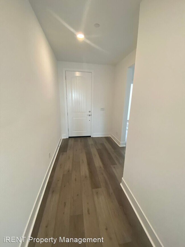 Foto del edificio - 3 br, 2 bath House - 860 Clementine Dr