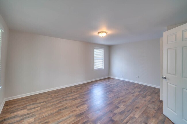 Foto del edificio - 316 N High St