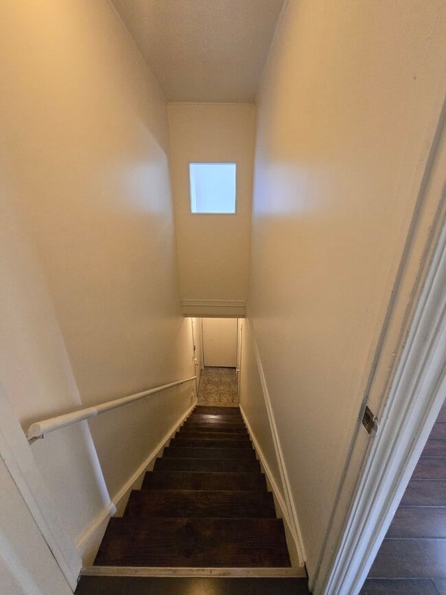 Building Photo - 2120 N Ginger Creek Cir