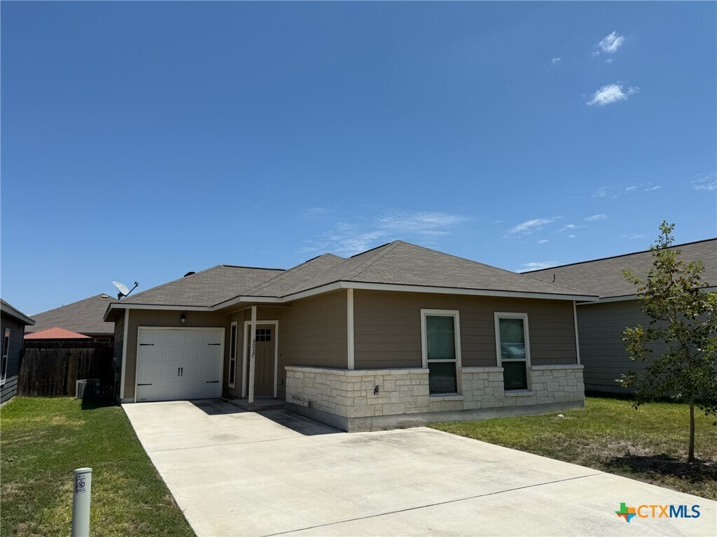 Foto principal - 2037 N Ranch Estates Blvd