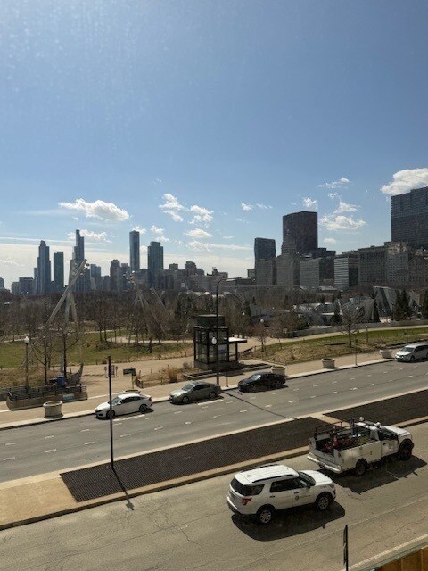 Foto del edificio - 360 E Randolph St