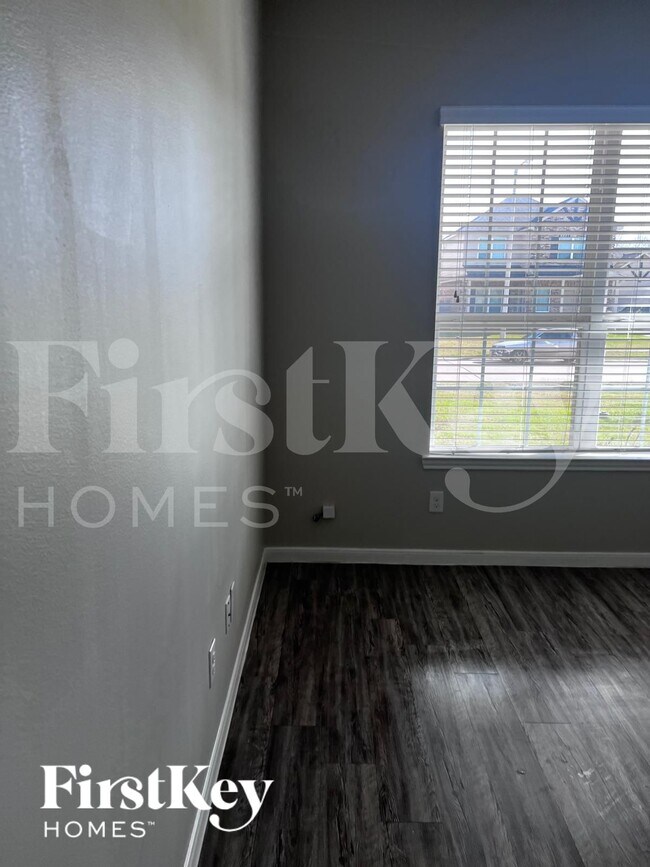 Foto del edificio - 6434 Upper Leaf Ct