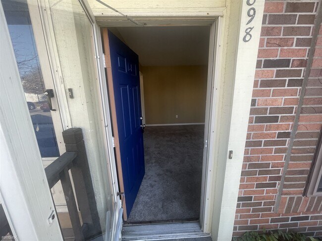 Foto del edificio - 2 br, 1 bath Condo - Martin Orchards Condo...