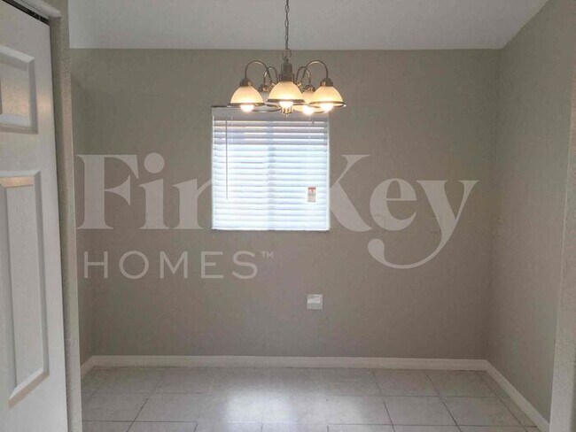 Foto del edificio - 10036 NW 126th Terrace