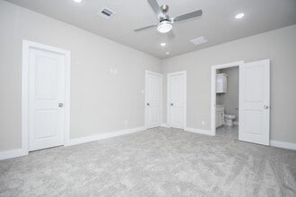 Building Photo - 4401 Alvin St