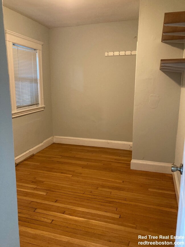 Photo - 15 Radnor Rd. Unit 1 Apartment