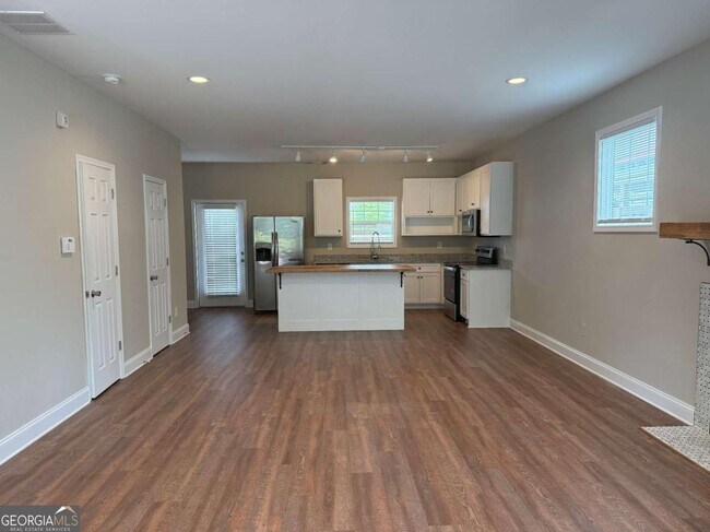 Foto del edificio - 78 Liberty Court Dr