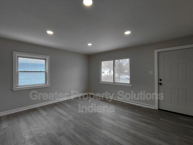 Foto del edificio - 7520 Chestnut Ave