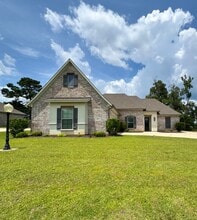 Building Photo - 2067 Highpoint Pl