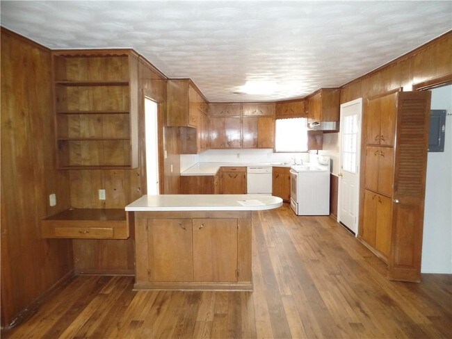 Foto del edificio - 1214 W Hall St