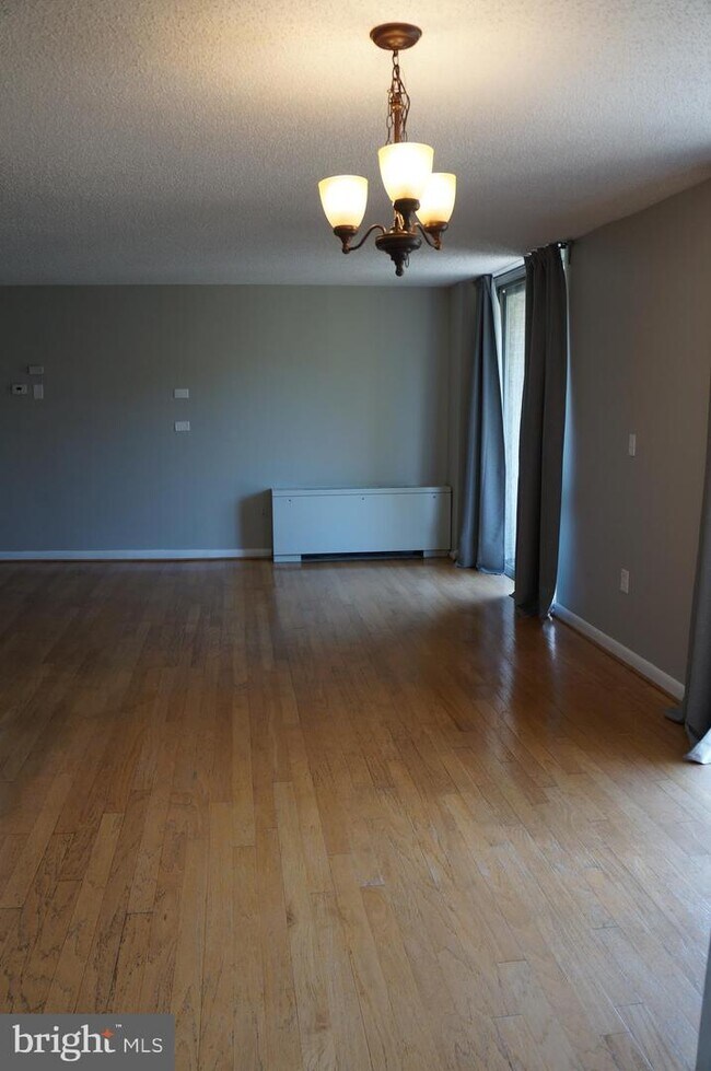 Foto del edificio - 7501 DEMOCRACY Blvd