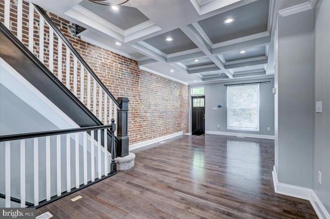 Foto principal - 815 N Collington Ave