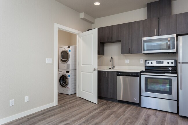 Foto del edificio - 7625 SE Milwaukie Ave