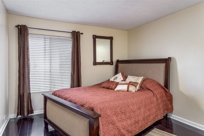 Foto del edificio - 1885 Diamond St