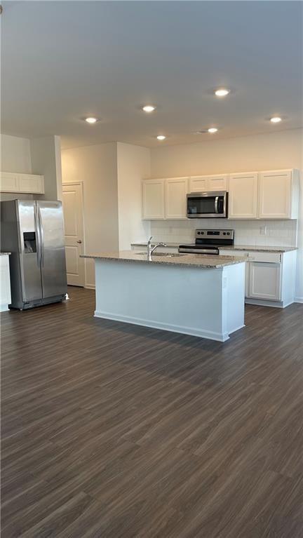 Foto del edificio - 1397 Ben Park Way