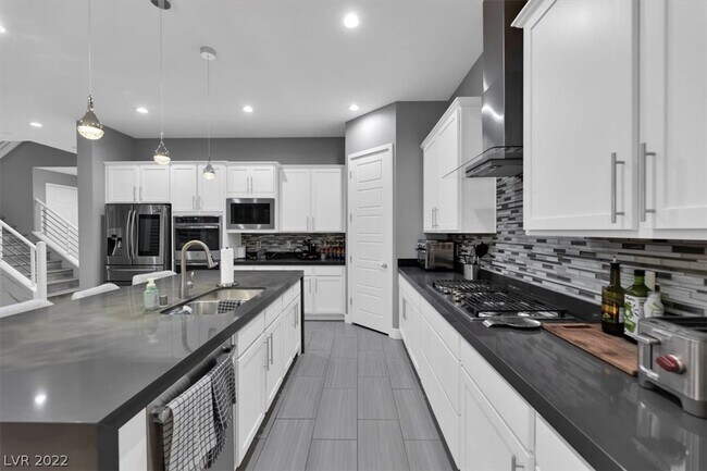 Building Photo - 6451 Wild Blue Ct