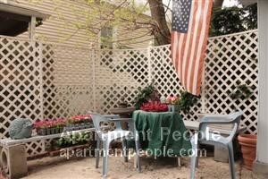 Foto del edificio - 2833 N Whipple St