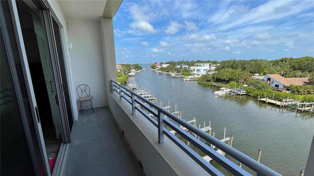 Foto principal - 1709 N Tamiami Trail