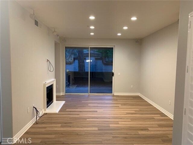 Building Photo - 2960 Champion Way