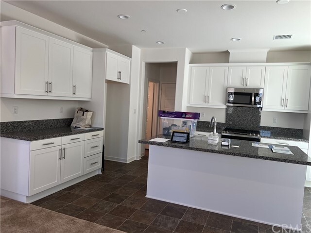Building Photo - 6946 Stonecrop Ln