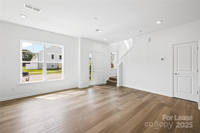 Building Photo - 16341 Leading St