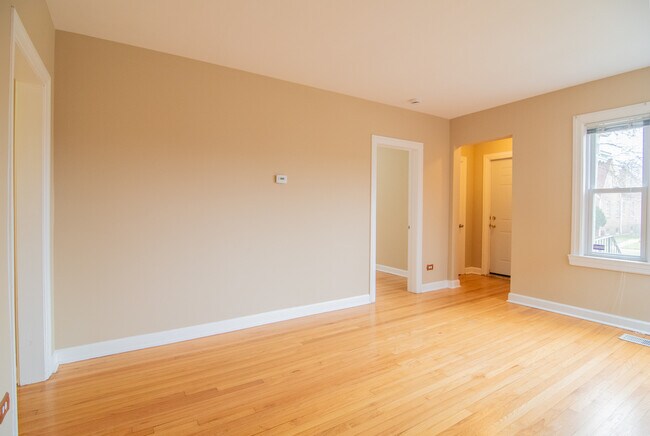 Foto del edificio - 12123 S Lafayette Ave