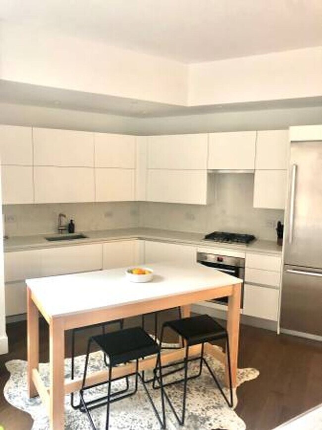 Foto del edificio - East 44th Street