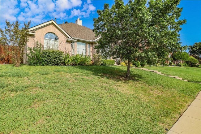 Building Photo - 7209 Avalon Dr