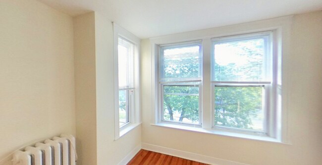 Foto del edificio - 1120 Commonwealth Ave