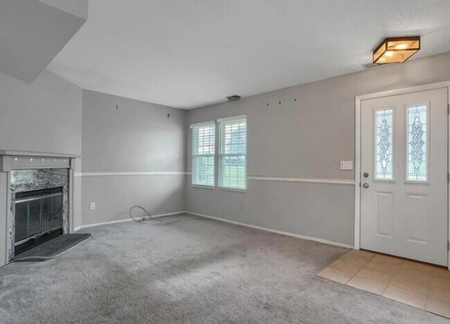 Foto del edificio - 3404 Whispering Hls