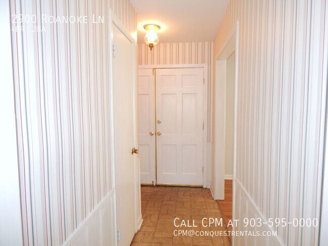 Building Photo - Beautiful 4 Bedroom, 2 Bathroom House in T...