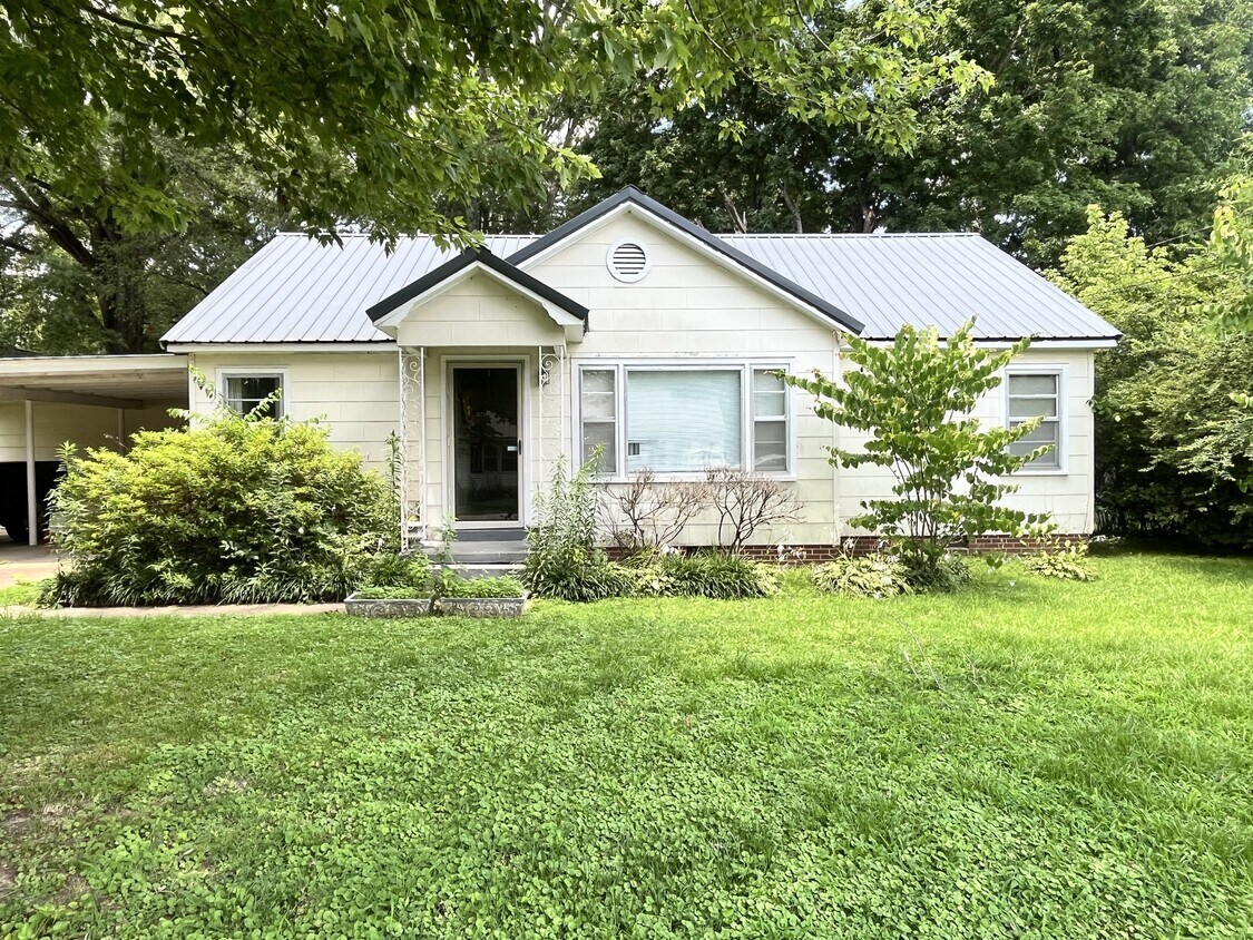 Foto principal - 621 N 28th Ave