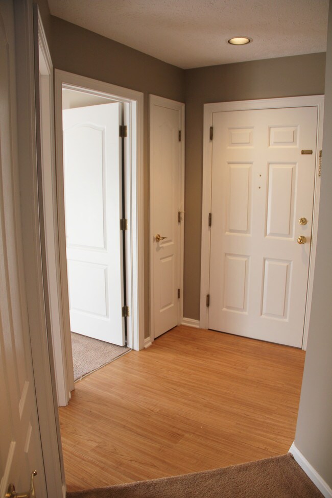 Village At Pointe West Apartments in Akron, OH