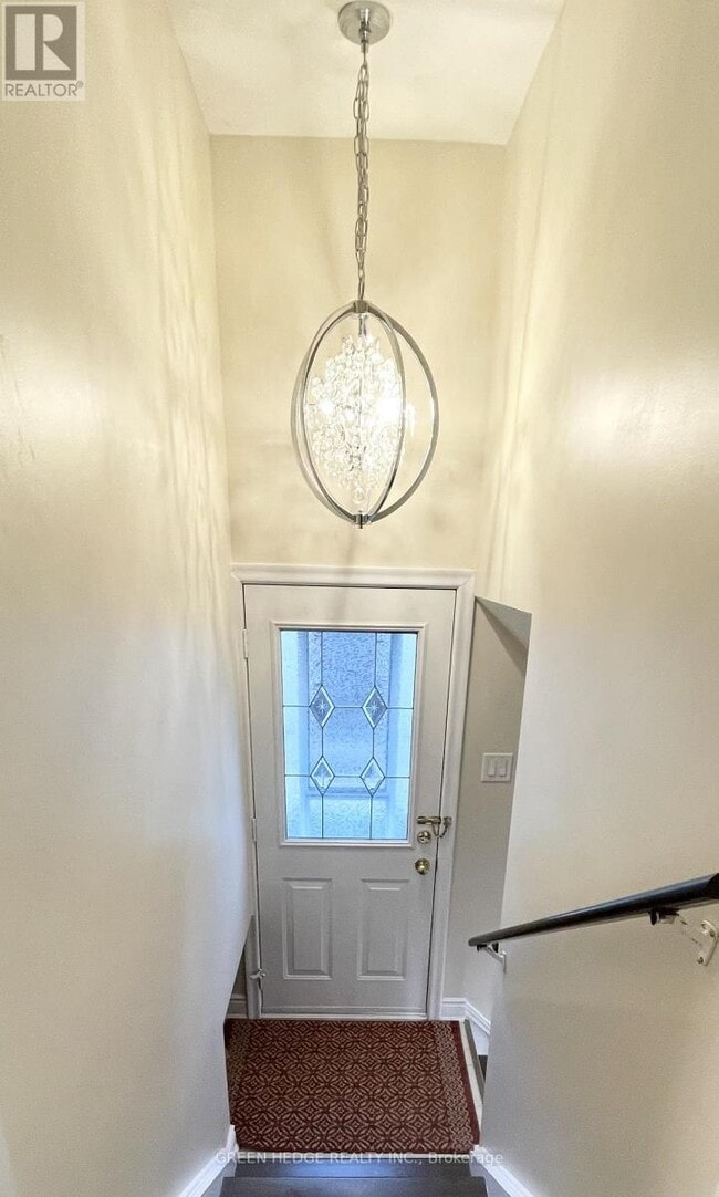 Building Photo - 30 Tapley Dr