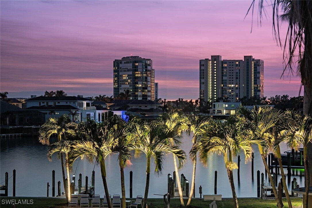 Foto principal - 400 Park Shore Dr