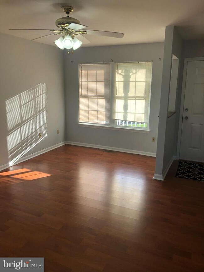 Building Photo - 1080 Berkley Dr