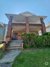 Building Photo - 2680 E 128th St