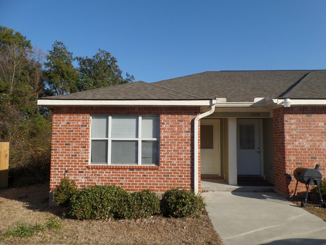 1010 31st St Unit 1, Gulfport, MS 39501 Room for Rent in Gulfport, MS