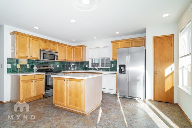 Building Photo - 15227 SE 276th Pl