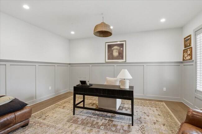 Foto del edificio - 33310 NE 42nd St