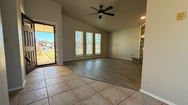 Foto del edificio - 14409 Keri Cir