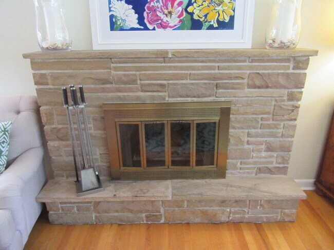 Foto del edificio - 870 W Everett Rd