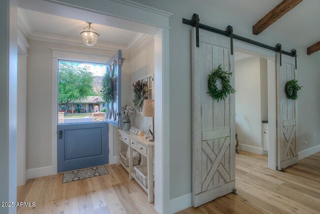 Building Photo - 4535 E Calle Ventura