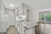 Primary Photo - 5905 Kingsford Rd